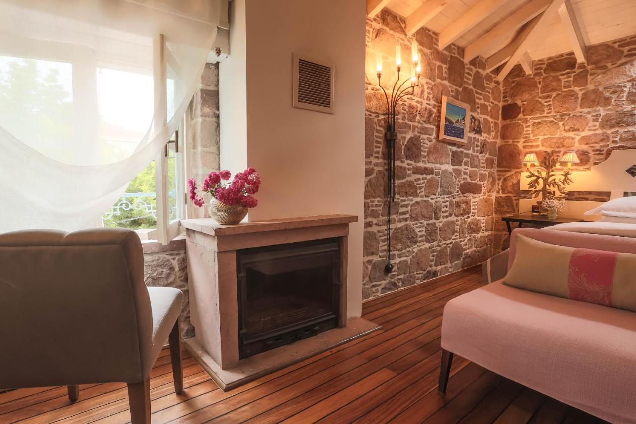 Cunda Lena Otel Ayvalik Exterior foto
