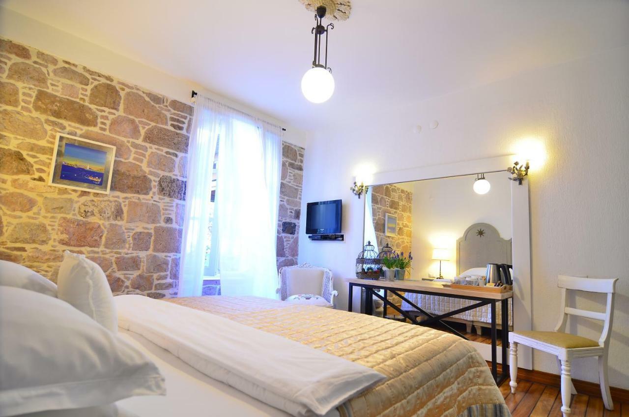 Cunda Lena Otel Ayvalik Exterior foto